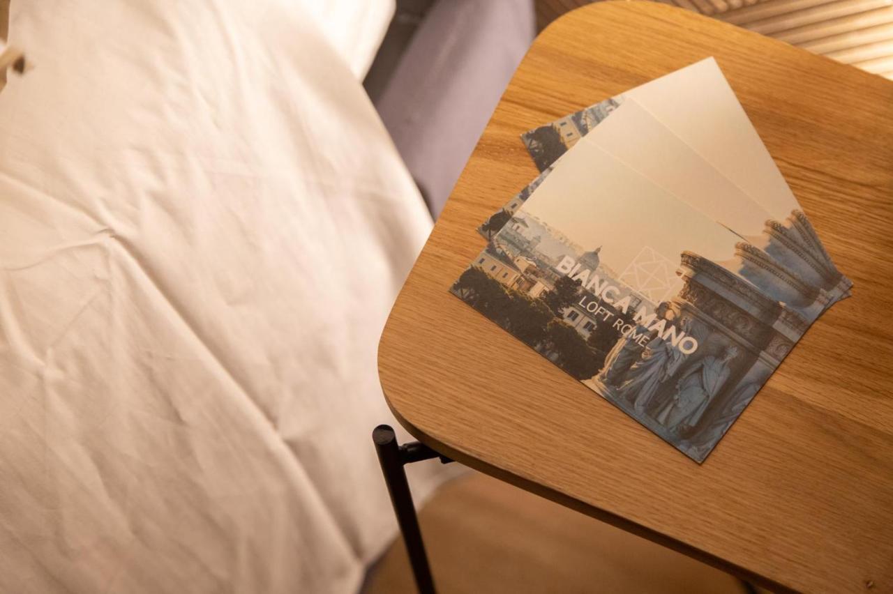 Appartement Loft Bianca Mano à Rome Extérieur photo